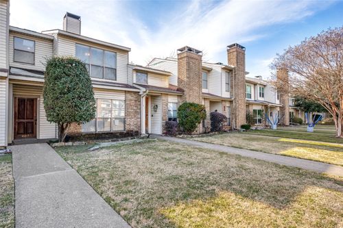 407 Josephine St, Dallas, TX, 75246-1457 | Card Image