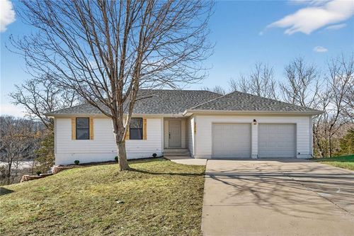 2619 Sw Morningside Dr, Blue Springs, MO, 64015-4781 | Card Image