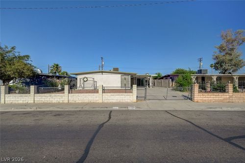 1720 Belmont St, North Las Vegas, NV, 89030-7257 | Card Image