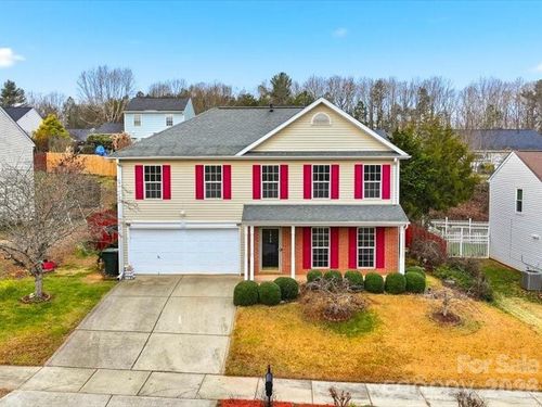 1968 8th Street Ln Se, Hickory, NC, 28602-4158 | Card Image