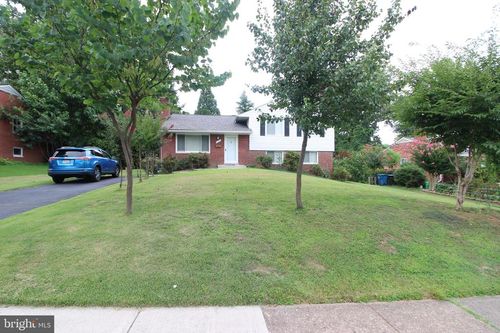 7712 Royston St, ANNANDALE, VA, 22003-5331 | Card Image