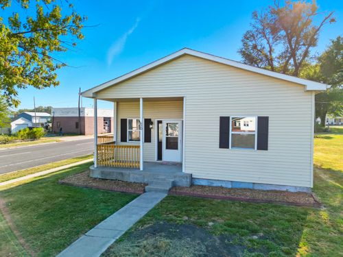 620 Burkholder St, Moberly, MO, 65270-3314 | Card Image