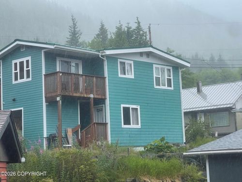 3803 Chatham Ave, Ketchikan, AK, 99901-5362 | Card Image