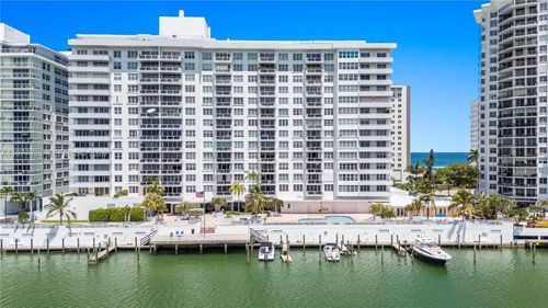 3a-5700 Collins Ave, Miami Beach, FL, 33140 | Card Image