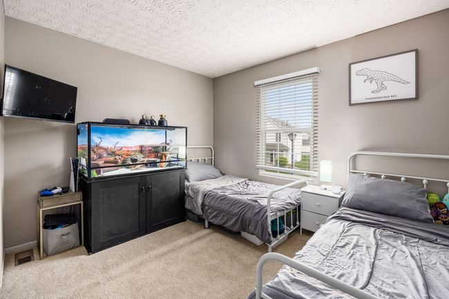 6045 Treaty Ln, Condo with 3 bedrooms, 3 bathrooms and null parking in Galloway OH | Image 18