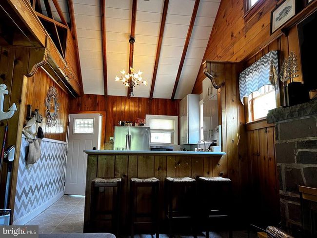 1467 Lakeview Dr, House other with 4 bedrooms, 1 bathrooms and null parking in WHITE HAVEN PA | Image 4