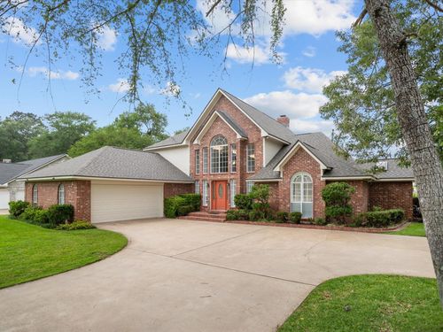 123 Crown Colony Dr, Lufkin, TX, 75901-7711 | Card Image