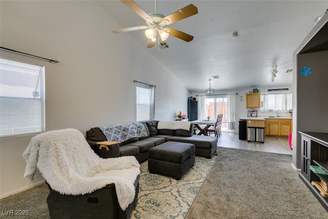 3614 Newton Falls St, House other with 3 bedrooms, 2 bathrooms and null parking in North Las Vegas NV | Image 7