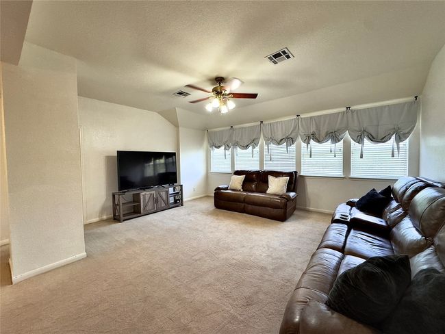 Upper level | Image 25
