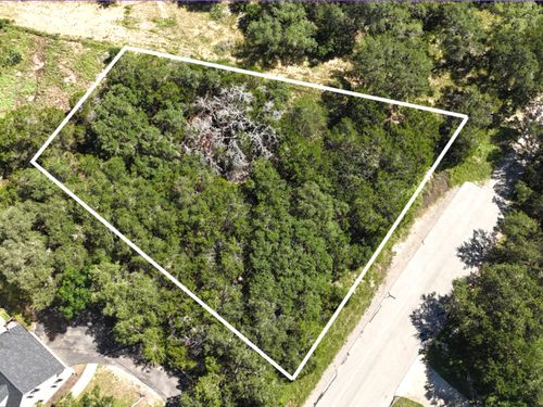 815 Winding River Ln, Spring Branch, TX, 78070-6215 | Card Image
