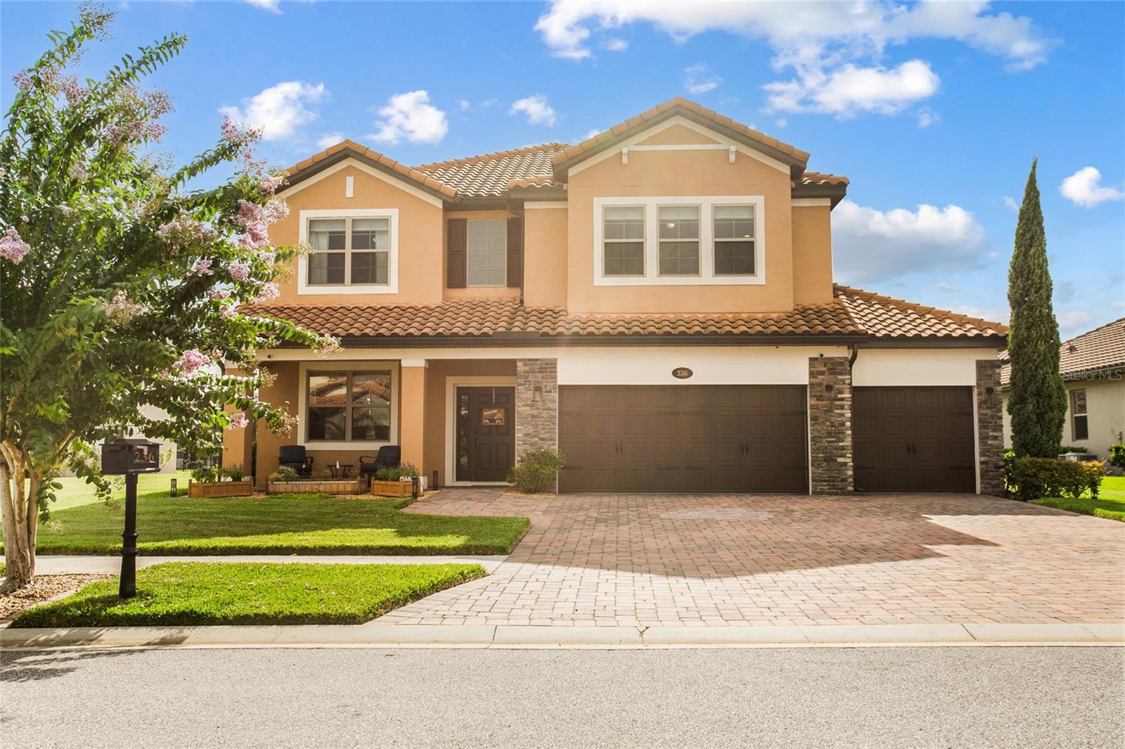 Lugano Way, Debary, FL 32713