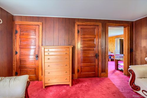 5537 Old State Rd, North Branch, MI, 48461-8102 | Card Image