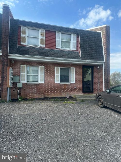 649 E Maple Street, MCCONNELLSBURG, PA, 17233 | Card Image