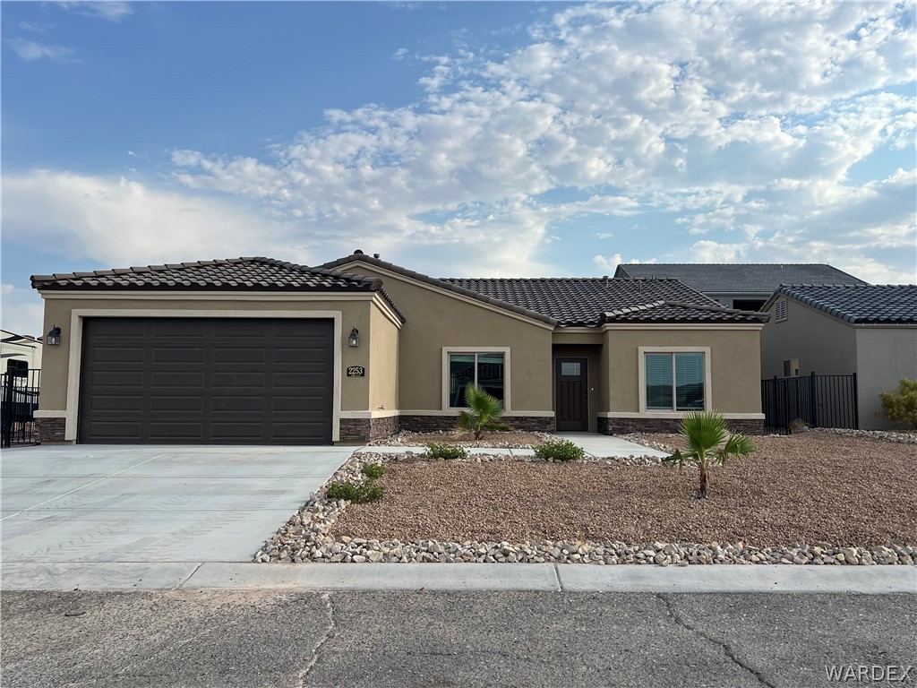 Robby Loop, Fort Mohave, AZ 86426 #1
