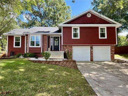 1105 Bristol Way, Liberty, MO, 64068-3013 | Card Image