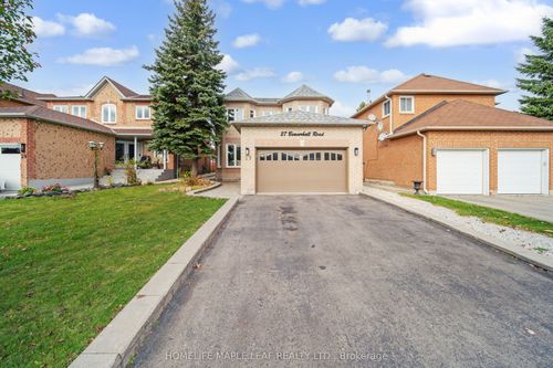 27 Beaverhall Rd, Brampton, ON, L6X4L3 | Card Image
