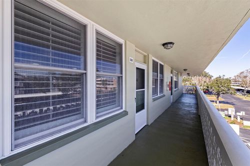 330-4890 Bay St Ne, ST PETERSBURG, FL, 33703-6405 | Card Image