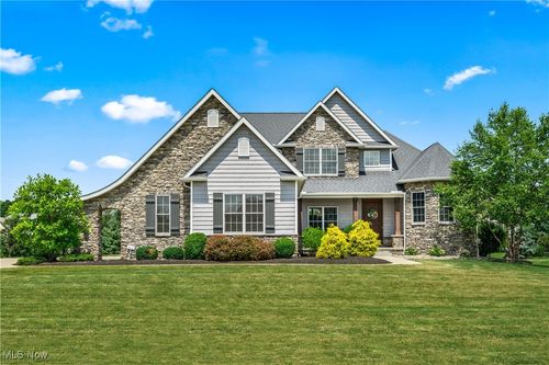 4269 Fox Glen Drive, Medina, OH, 44256 | Card Image