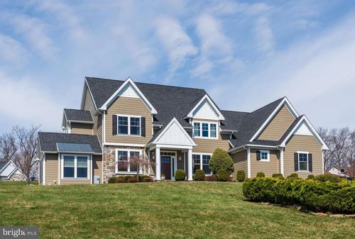 21 Popjoy Ln, Glenmoore, PA, 19343-1627 | Card Image