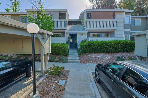 b-27642 Susan Beth Way, Santa Clarita, CA, 91350-1750 | Card Image