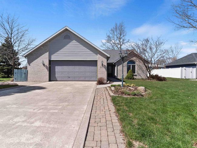 4173 Shoreline Blvd, House other with 3 bedrooms, 3 bathrooms and null parking in New Haven IN | Image 33