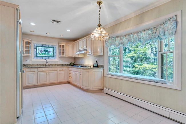 UPDATED KITCHEN! | Image 23
