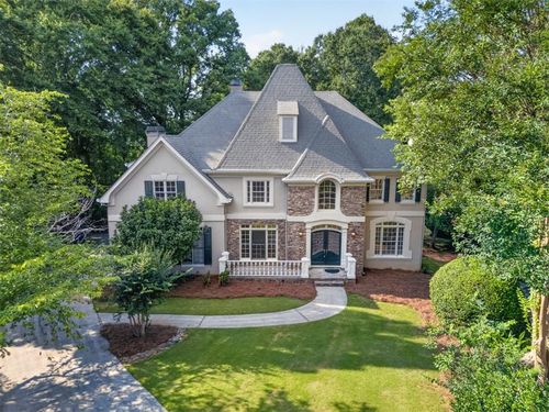 6211 Blackberry Hl, Peachtree Corners, GA, 30092-1375 | Card Image