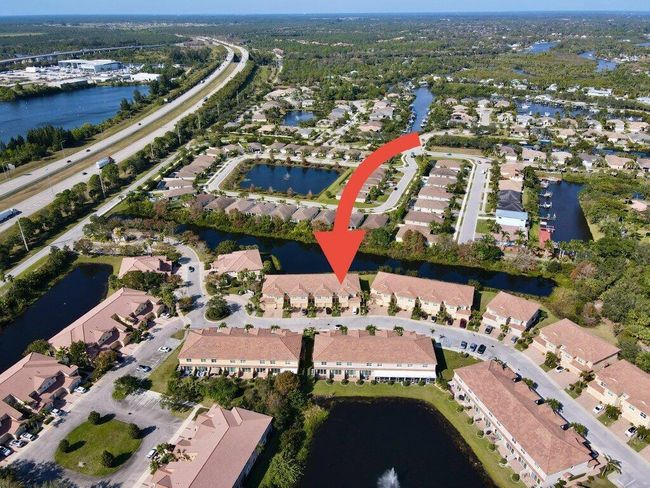 651 Sw Glen Crest Way, Condo with 3 bedrooms, 3 bathrooms and null parking in Stuart FL | Image 78