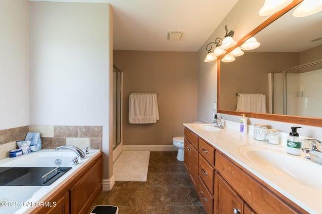 1200 Choctaw Ridge Dr, House other with 4 bedrooms, 3 bathrooms and null parking in Holts Summit MO | Image 17