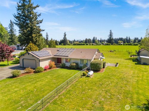 8432 Ayer St Se, Olympia, WA, 98501-9527 | Card Image