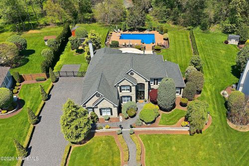 113 Country View Dr, Freehold, NJ, 07728-9022 | Card Image