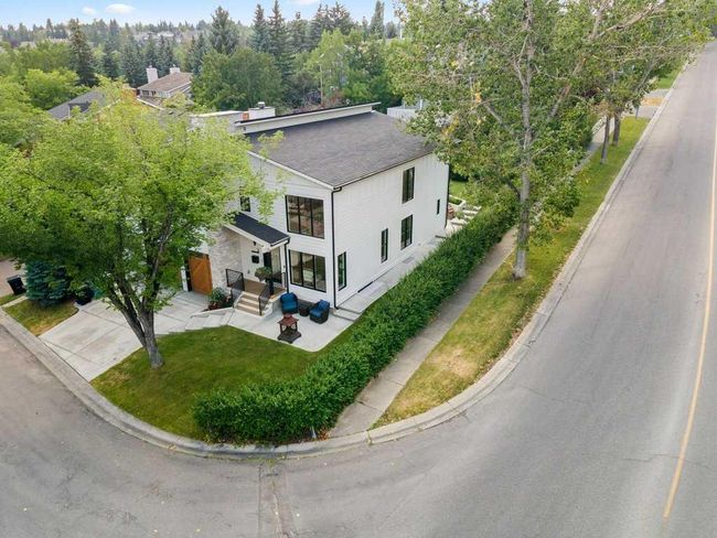 3 Strathroy Bay Sw, House other with 5 bedrooms, 4 bathrooms and 4 parking in Calgary AB | Image 49