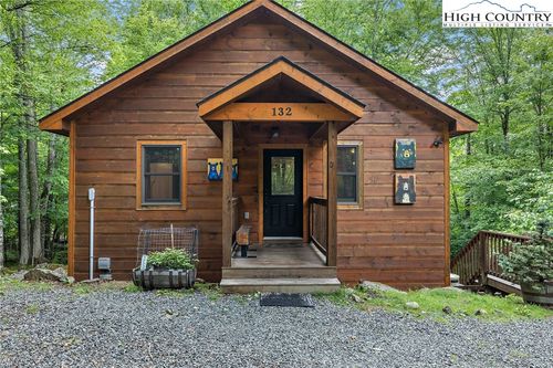 132 W Pond Creek, Beech Mountain, NC, 28604 | Card Image