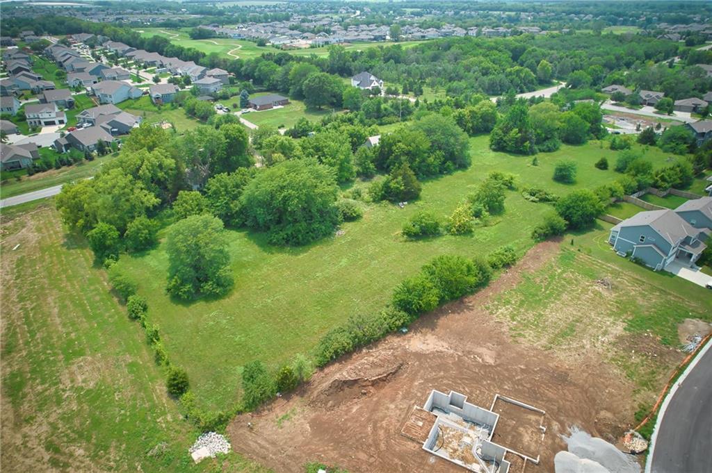 Land in Olathe