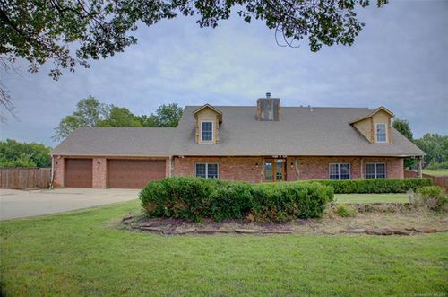1488 429, Pryor, OK, 74361-7952 | Card Image