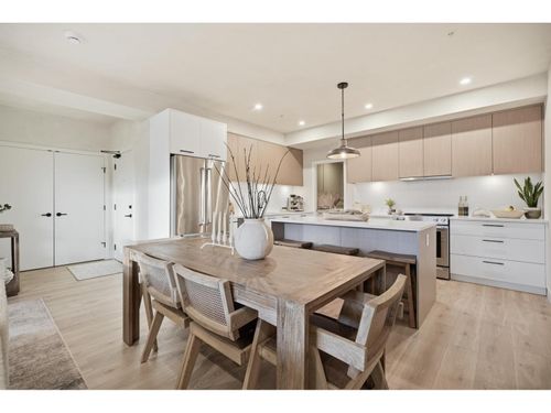 338-2635 King George Blvd, Surrey, BC, V4P0H7 | Card Image