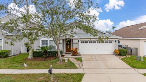 211 Lockbreeze Dr, Davenport, FL, 33897-7435 | Card Image