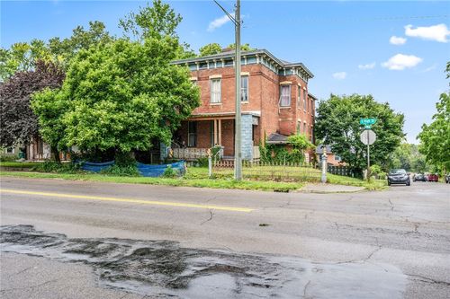 928 E High St, Springfield, OH, 45505-1118 | Card Image