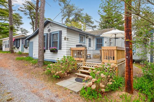 unit-9-1340 Main Street, Chatham, MA, 02633 | Card Image