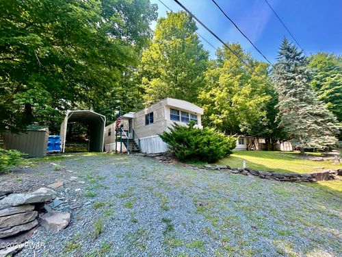 160 Oak Dr, Greentown, PA, 18426-3020 | Card Image