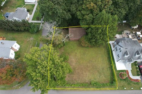 4 Lottie Rd, Carmel, NY, 10512-5850 | Card Image