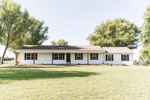 36 Round Prairie Rd, Louisburg, MO, 65685-9116 | Card Image