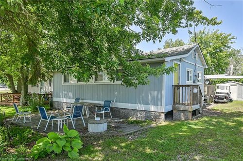 1041 Lakeshore Rd, Selkirk, ON, N0A1P0 | Card Image