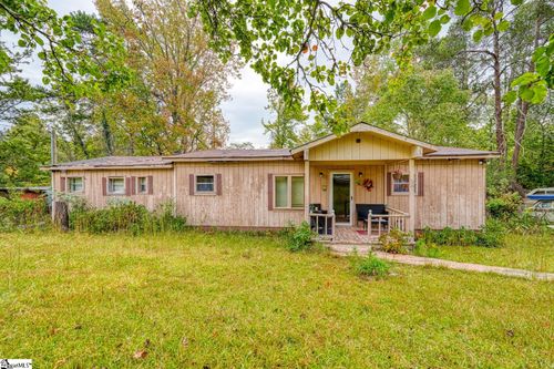 2001 Riddle Rd, Pauline, SC, 29374-2839 | Card Image