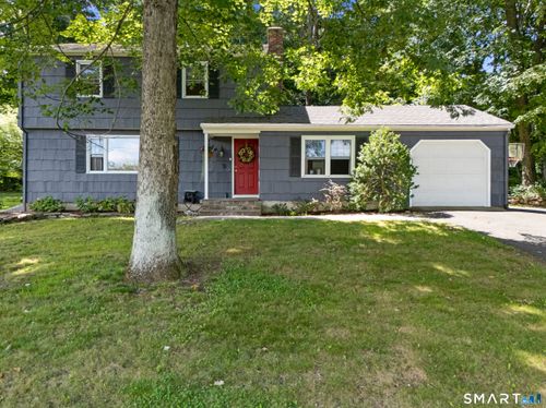 9 Chimney Dr, Bethel, CT, 06801-1204 | Card Image