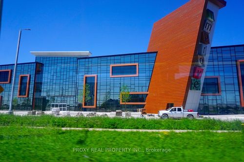 369-7250 Keele St, Concord, ON, L4K1Z8 | Card Image