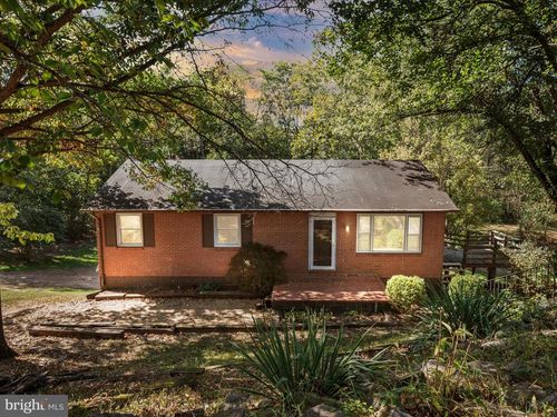 107 Dale Ct, WINCHESTER, VA, 22602-7412 | Card Image