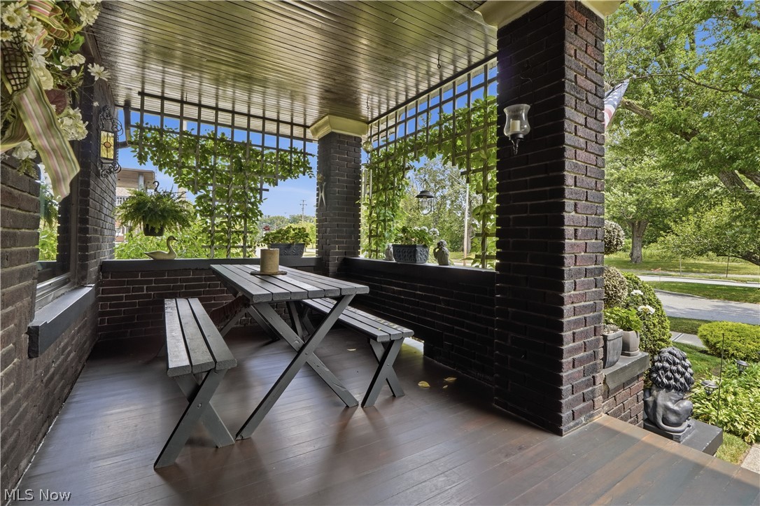 Residential in Newburgh Heights 4