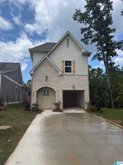 465 Huntley Ridge Bnd, PELHAM, AL, 35124-4042 | Card Image