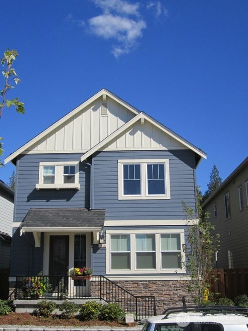 1644 Ne 14th Place, Issaquah, WA, 98029 | Card Image